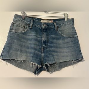 Levi’s vintage 557 cutoff Jean short